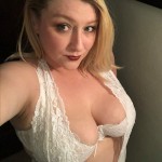 BlondieBabeFeet