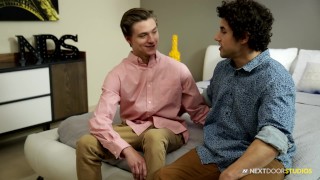 NEXTDOORBUDDIES LA PRIMERA PORNO DE UN TWINK TIMIDO CON JIMMY CLAY