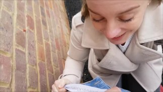 Sání Ptáka A Polykání Před Mým Studentským Bytem