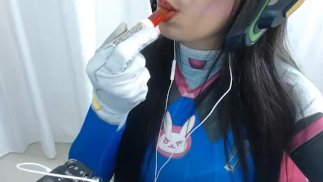 ASMR COSPLAY D.VA プッシュポップCandy Mouthとても暑くマスターバットを鳴らします!!