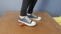 sneaker