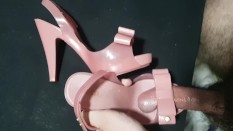 Shoe