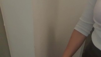 Ottimo sesso con un amico nel garage sotterraneo