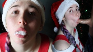 Santa helper zuigt lul en krijgt een speciale verrassing 
