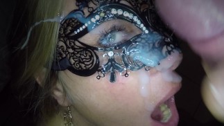 Olandese mascherato bionda ragazza facciale compilazione lei lo ama