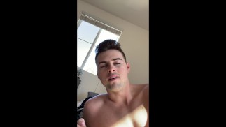 恥ずかしがり屋のCurious Guyは自分自身をファックし、ジャックオフ-カメラで初めて-ONLYFANSのフルビデオ