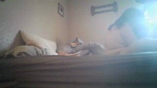 Thick hotwife prend une énorme bbc profondément est sa chatte