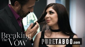 PURE TABOO Cheating mari rencontre un Mistress Keira Croft anal en ligne