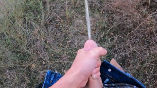ROZTOMILÝ 18 ROK STARÝ CHLAPEC ' S SCHOPEN DRŽET MOČ / MUŽ SQUIRT