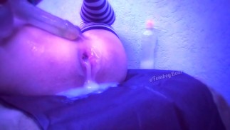 Süßer Femboy mehrfach vollgespritzt