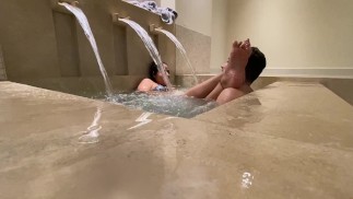 Goddess Kiffa - Adoração sexy com os pés molhados no Spa Jacuzzi EP 2 - FOOT WORSHIP - AMADOR 