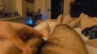 ポルノを見てとても激しくカミング