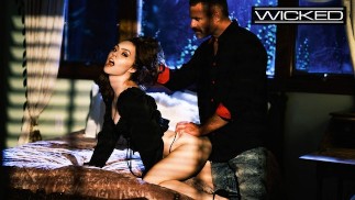 Wicked - Freya Parker dit la vérité et se fait baiser sensuellement - Freya Parker