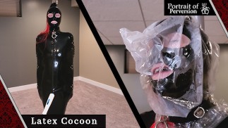 Latex Cocoon - Tiny Latex Otroctví Děvka Je Vyrobeno Cum Na Hůlce, Zatímco Si Užívá Kontrolu Dechu