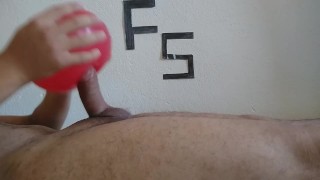 J’ai baisé ballon rouge chatte chaude. (Ballon Fetish et sexe Toy)