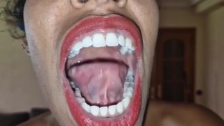 软糖燕子挑逗