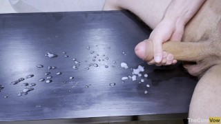EDGING & CUMMING: Orgasmo intenso y gran explosión de corrida
