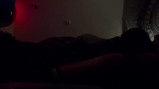 Ma meilleure amie lesbienne me supplie d’aller la voir à la soirée pyjama
