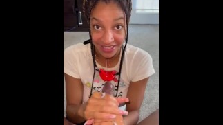 Foxy sucking big dick telling stories about getting tag teamed 