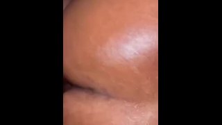 辣妹变得怪异和狂野他妈的