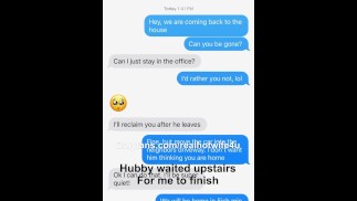 Cuck Hubby attend son tour après un déjeuner rapide baise