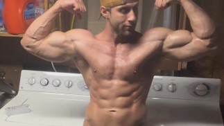 Dom King Musculoso Jerk Flex '