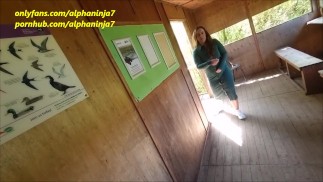 自然の中で危険な性交と飲み込むPark