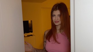 Ivanポルノで彼の友人を見つけて、彼女とセックスしようとするようになりました