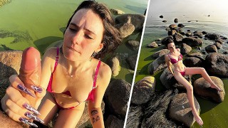 グリーンウォーター - 公共のビーチでウェットとワイルドフェラチオ
