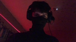 Poslouchej Mě Sténat / Pěkný Chlapec Cum