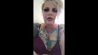 Sexy Blonde Mistressはあなたのお尻を所有していますPOVペギングFantasy