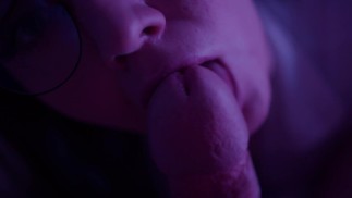 Beautiful woman sucks dick her paramour's.