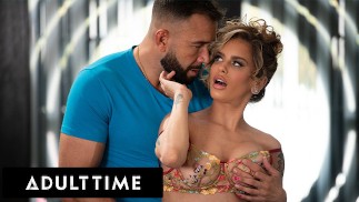 ADULT TIME - Venha ver do que se trata a confusão! Pônei Jesse excitado anseia por bater no pau da comunidade!