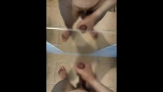 【喘ぎ声】筋肉質イケメンがあなたに語り掛けながら一緒にオナニー♡【JP】