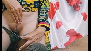Cutie buceta apertada sexy transa com o namorado
