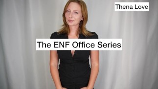 NOUVELLE SÉRIE À VENIR ! La série Office ENF !