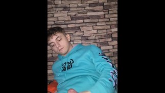 Cute twink se masturbando