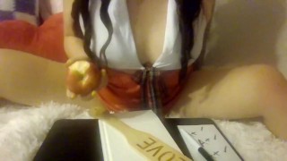 Učitelka MindySueLove vítá své studenty ve své třídě Naughty Slutty a jí ji Apple jízdě na vás