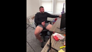 Dikke lul strelen naar porno.