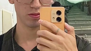 MASTURBAÇÃO MASCULINA SOLO NA CAMA