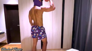 Novinho provando Shorts Disney Boxer | Roupa interior da Men