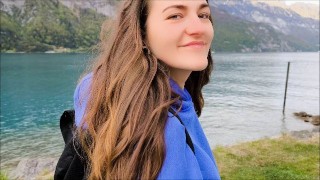 Cute sorellastra sborrata massicciamente all'orgasmo dopo un viaggio di famiglia !!